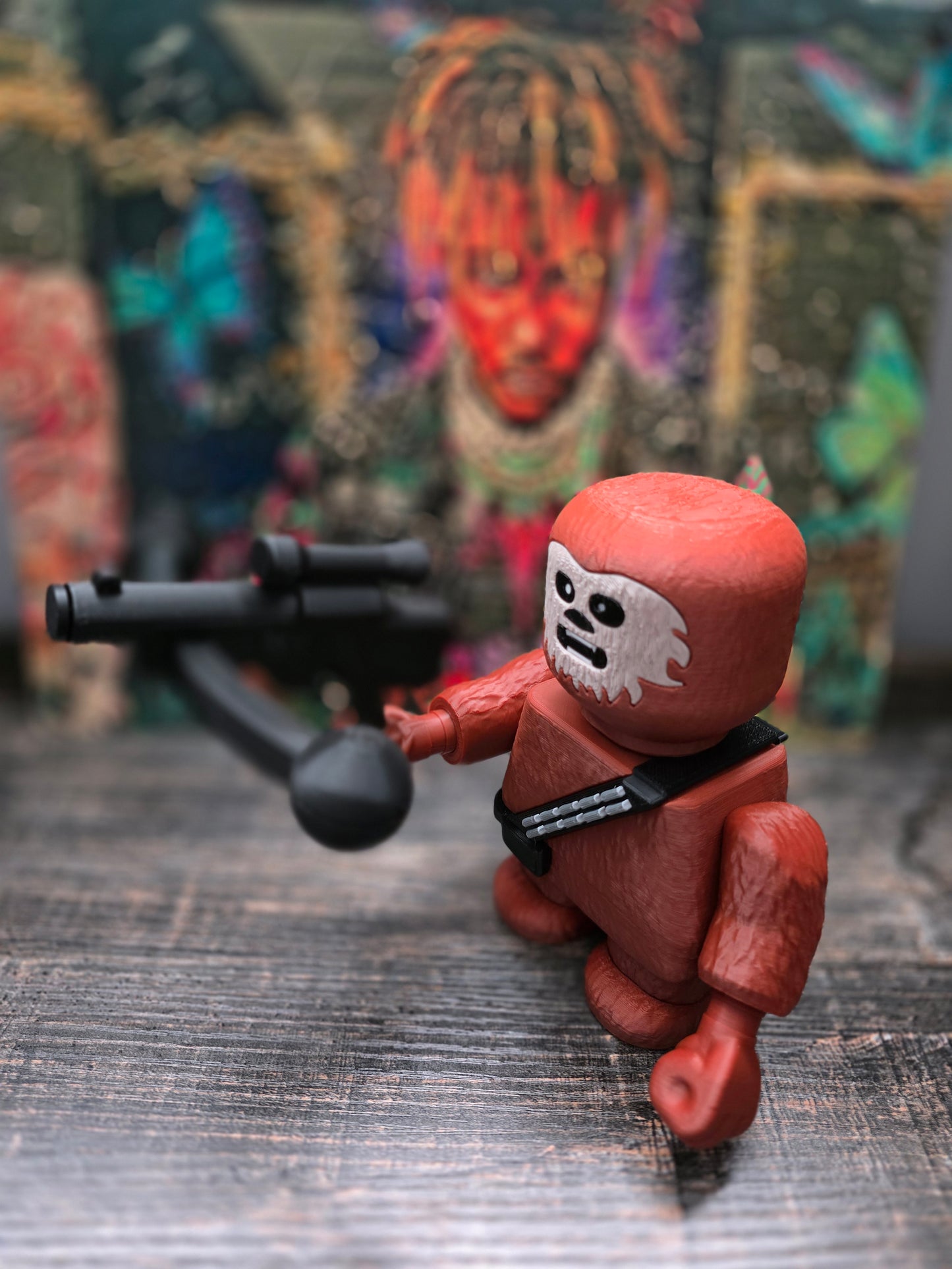 Chunky - Chewbacca with Removable Bowcaster, 5.75" Tall