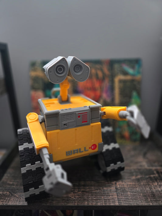 3D Printed WALL-E Model | Highly Detailed Moving Treads And Parts | 10.5" Tall |