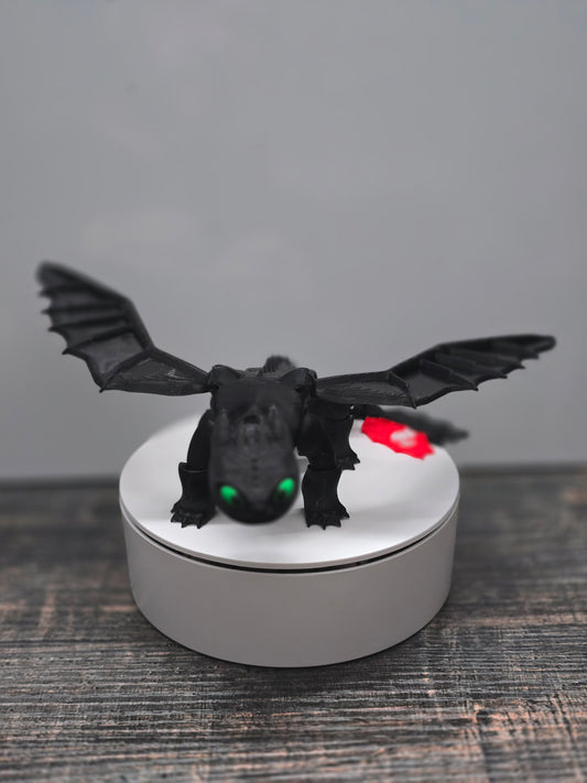 Nightfury (Toothless) - Medium Size 8"