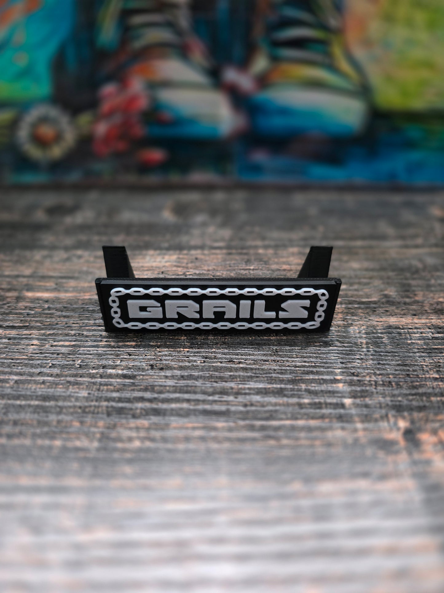 Grails Art Card Stands