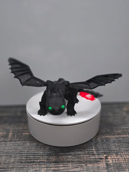 Nightfury (Toothless) - Medium Size 8"