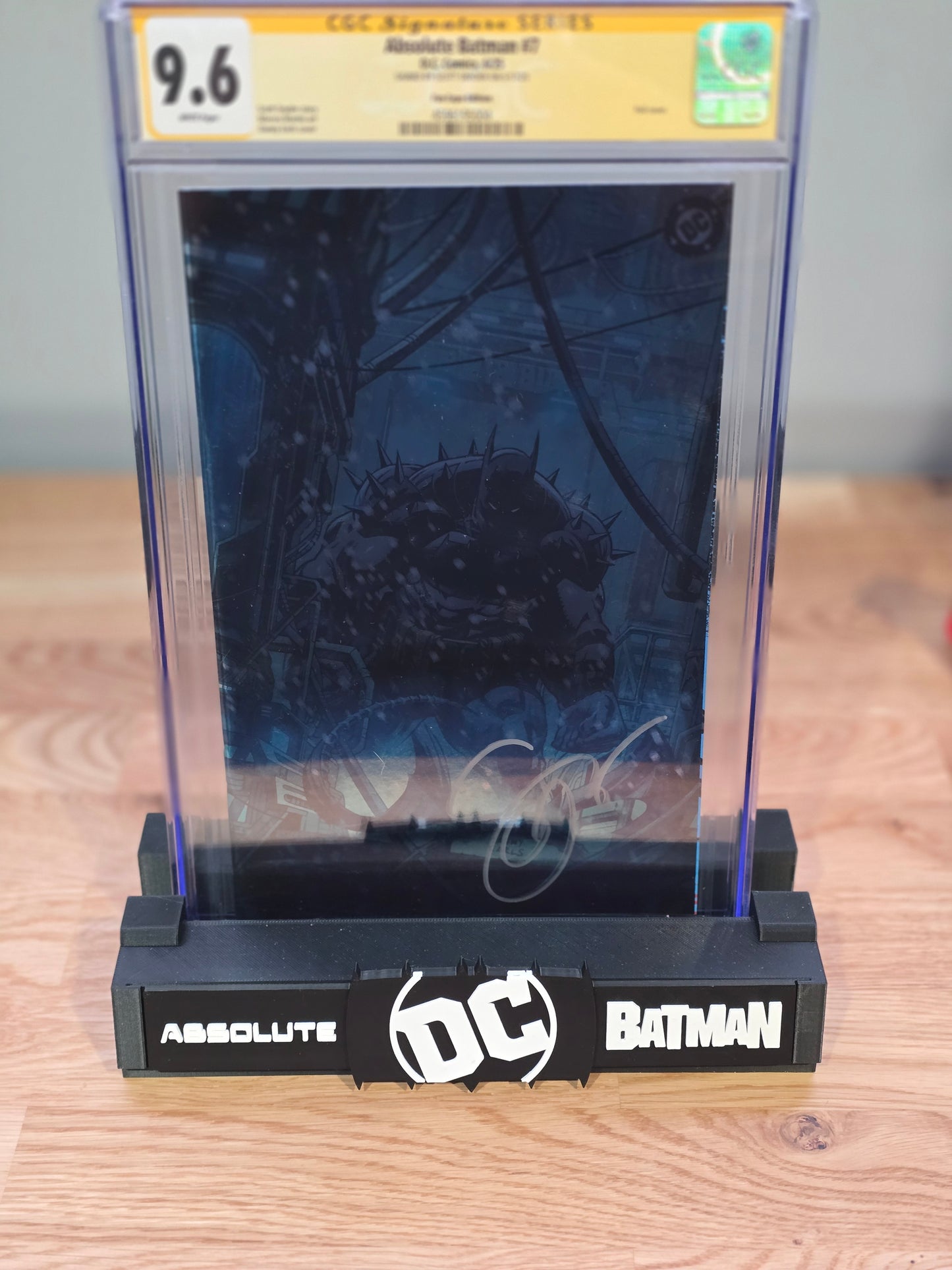 Absolute Batman - Display Stand CGC, CBCS, and Non-Graded Comics