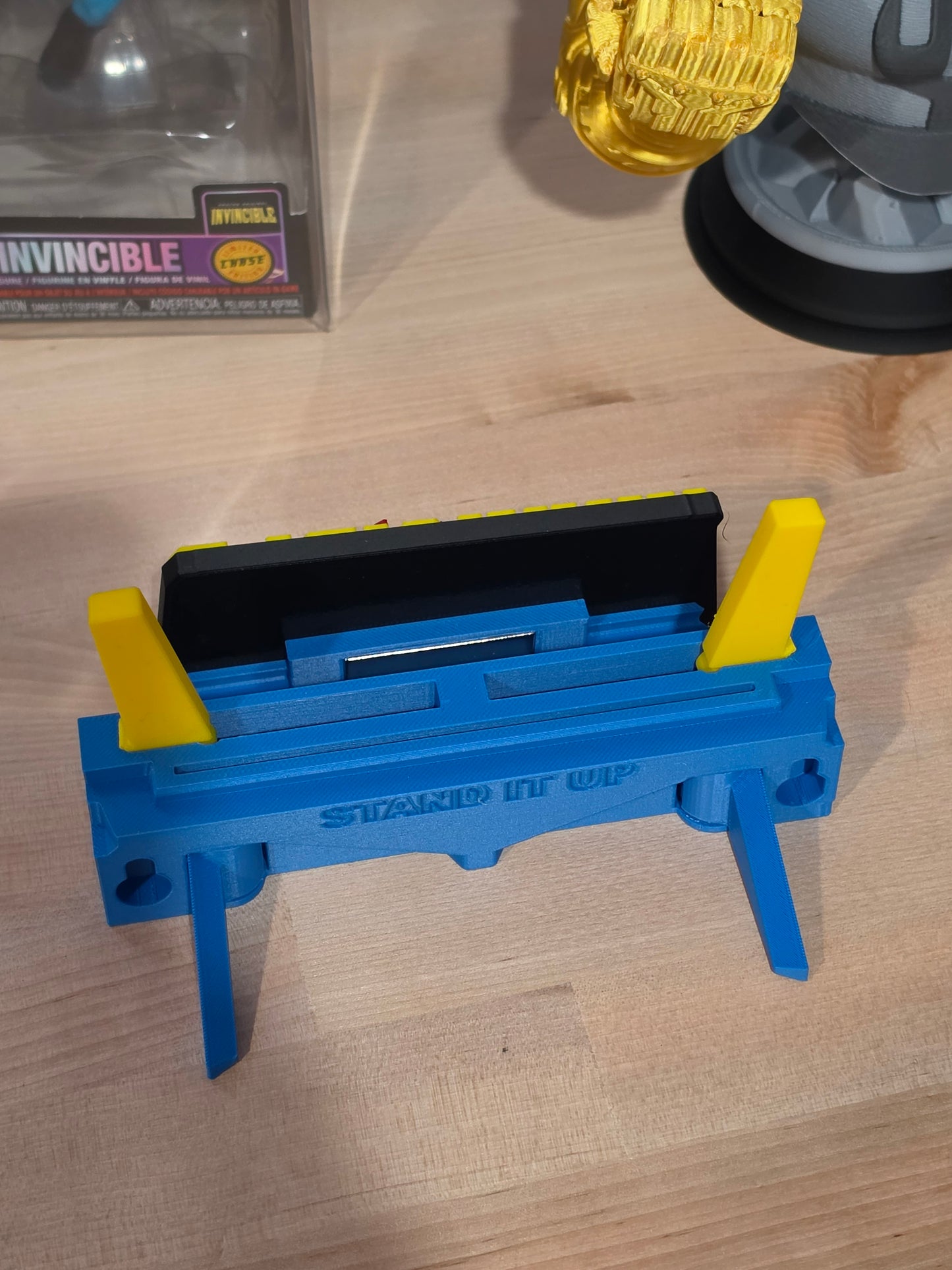 Invincible - Magnetic Logo Kickstand- Comic Book Display Stand for Graded CGC, CBCS, Non-Graded