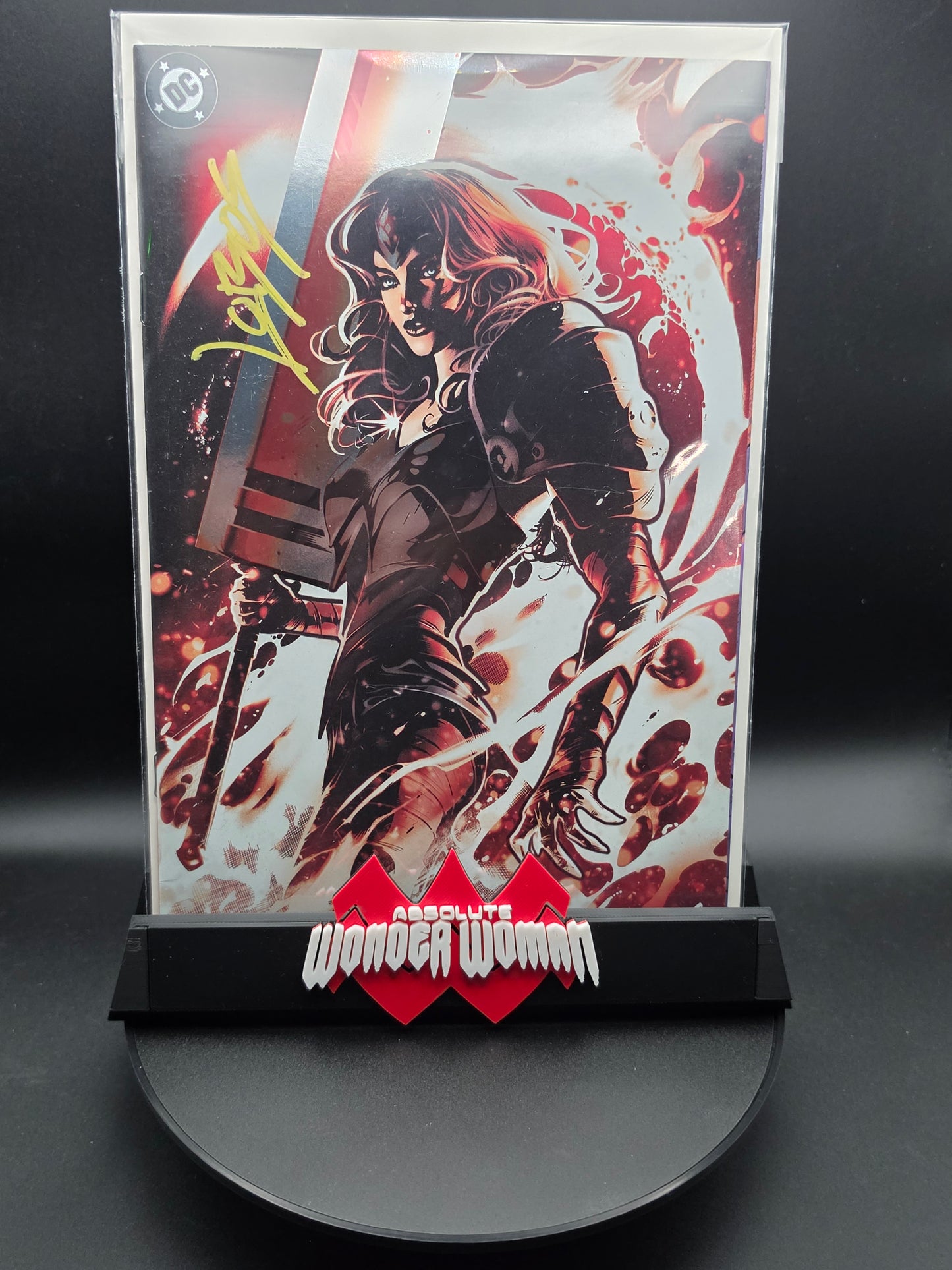 Absolute Wonder Woman - Comic Book Kickstand for Graded CGC, CBCS, Non-Graded