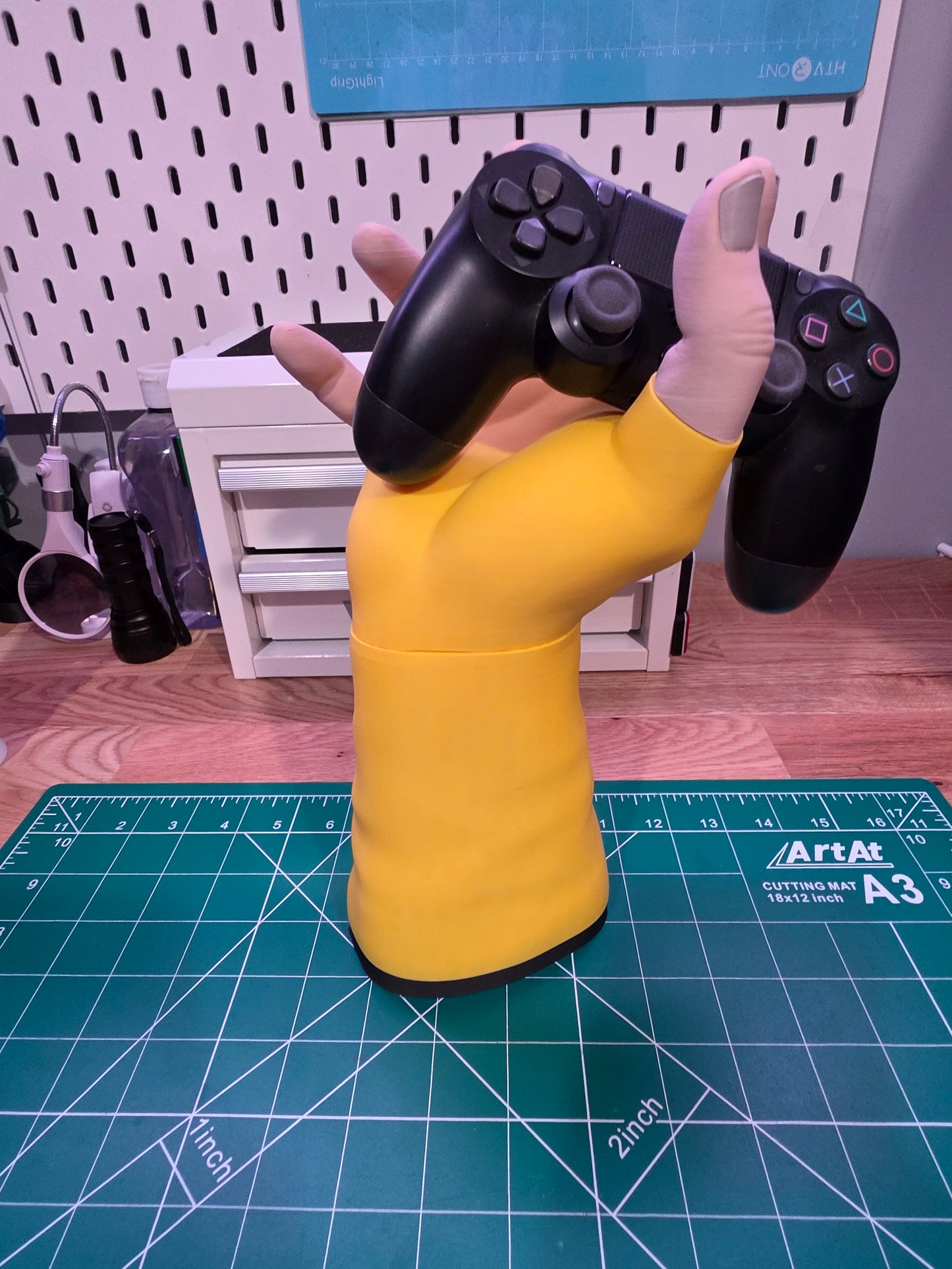 Invincible Series- PS4/PS5/ Xbox/Headset Remote Controller Holder Stand
