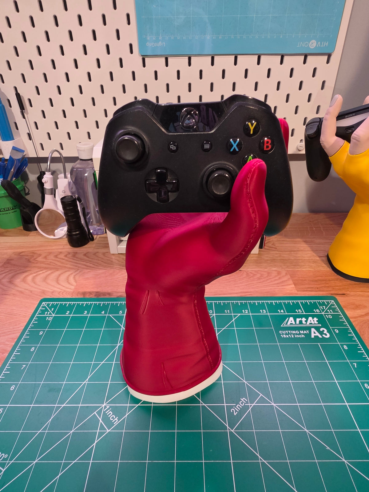 Invincible Series- PS4/PS5/ Xbox/Headset Remote Controller Holder Stand
