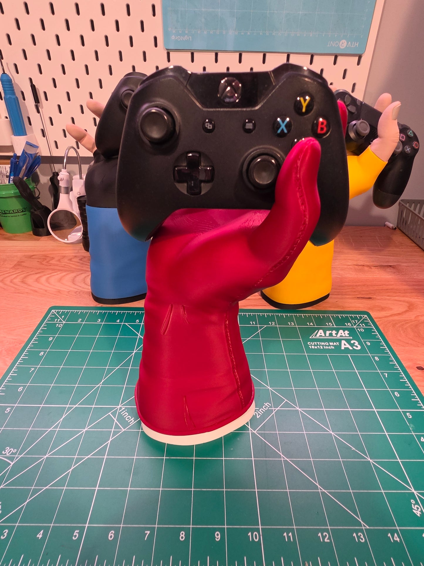 Invincible Series- PS4/PS5/ Xbox/Headset Remote Controller Holder Stand